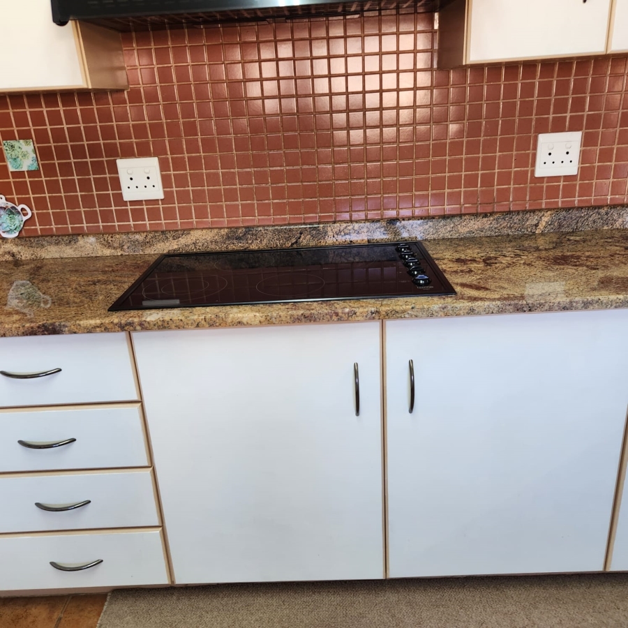 3 Bedroom Property for Sale in Stilbaai Wes Western Cape